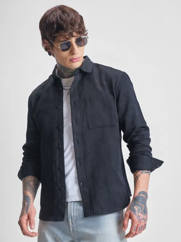 Highlander Men Navy Blue Self Design Relaxed Fit Casual Shirt