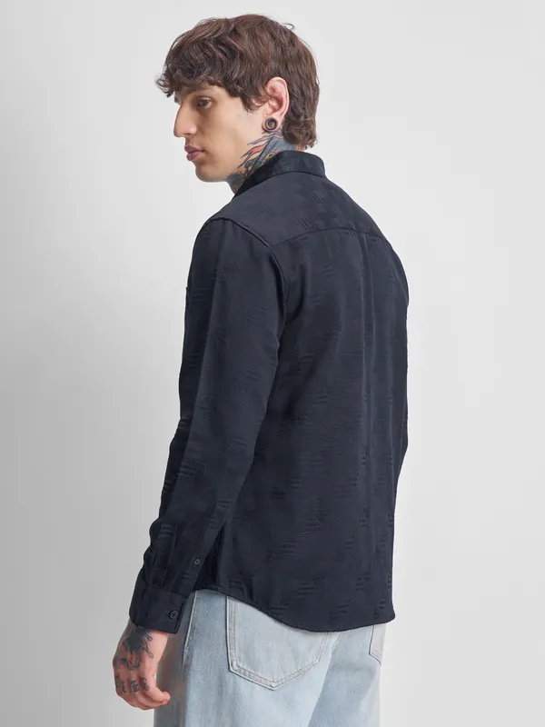 Highlander Men Navy Blue Self Design Relaxed Fit Casual Shirt