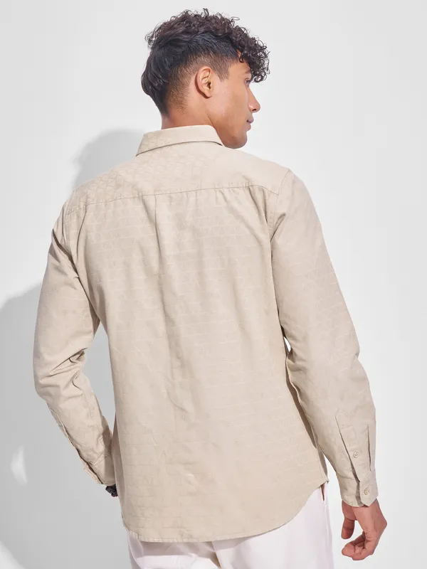 Highlander Men Beige Self Design Slim Fit Casual Shirt