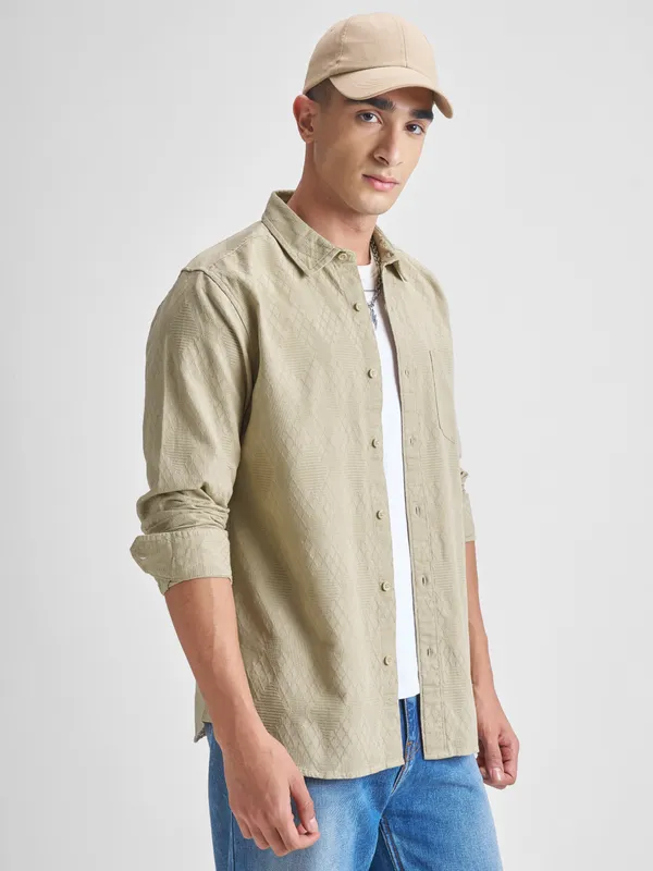 Highlander Men Beige Self Design Slim Fit Casual Shirt