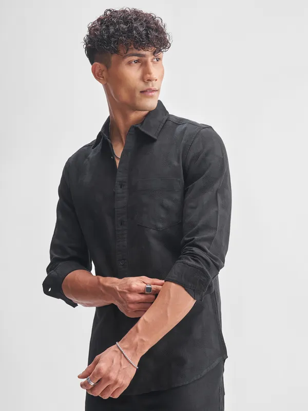 Highlander Men Black Self Design Slim Fit Casual Shirt