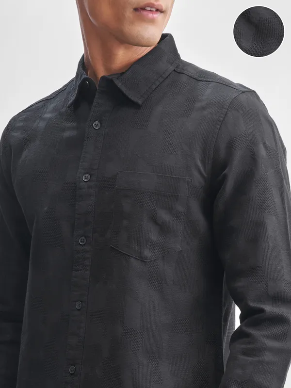 Highlander Men Black Self Design Slim Fit Casual Shirt