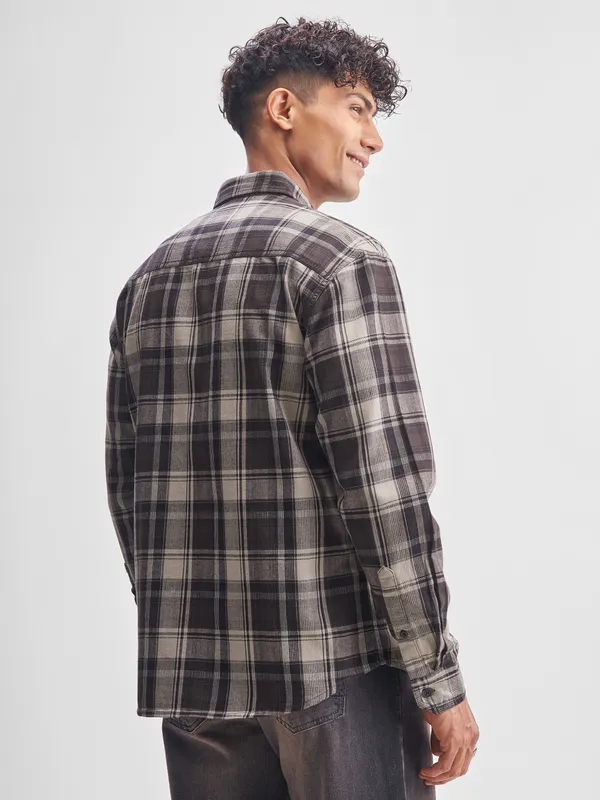 Highlander Men Brown Checked Relaxed Fit Casual Shirt