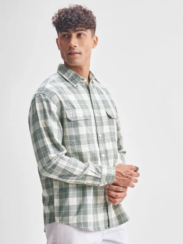 Highlander Men Green Checked Relaxed Fit Casual Shirt