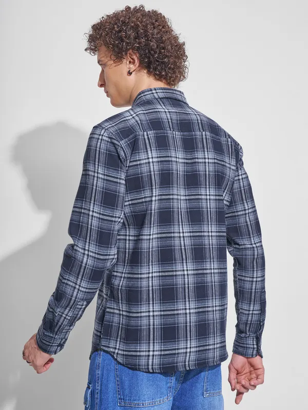 Highlander Men Navy Blue Checked Slim Fit Casual Shirt