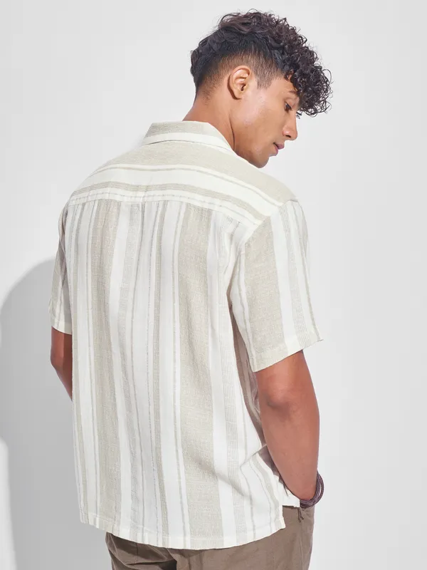 Highlander Men Cream Striped Relaxed Fit Casual Shirt