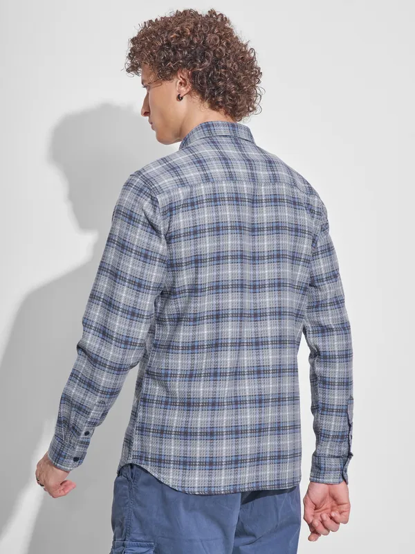 Highlander Men Grey Checked Slim Fit Casual Shirt