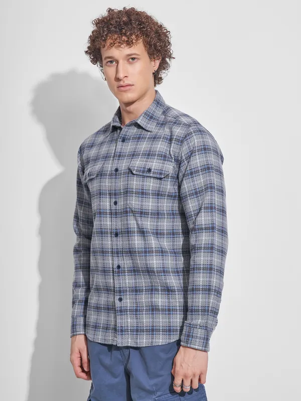 Highlander Men Grey Checked Slim Fit Casual Shirt