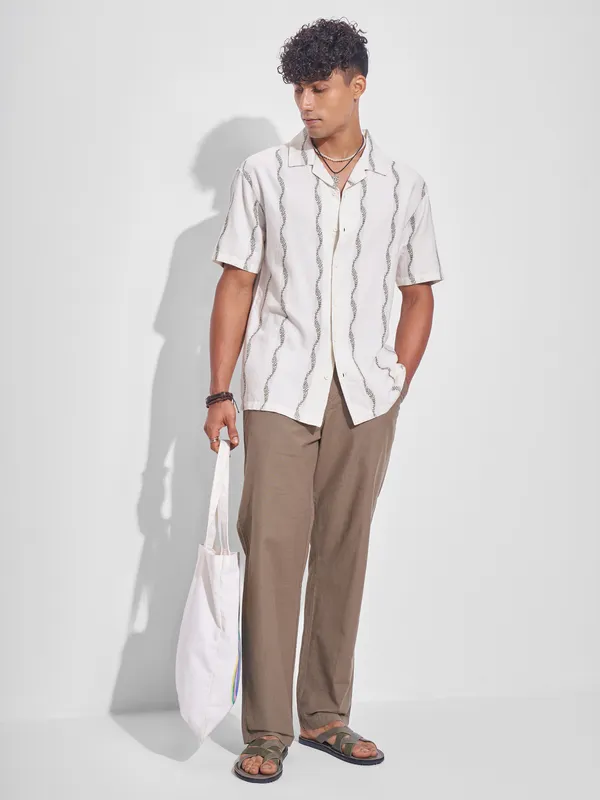 Highlander Men Cream Embroidered Relaxed Fit Casual Shirt