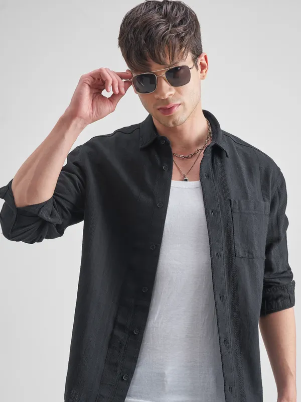 Highlander Men Black Striped Relaxed Fit Casual Shirt