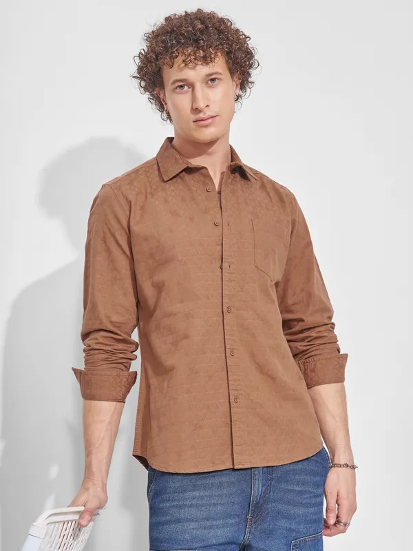 Men Slim Fit Casual Shirt