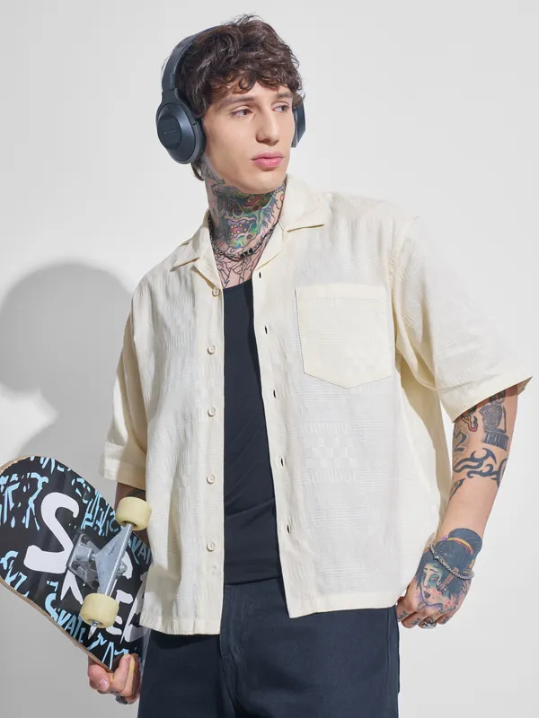 Highlander Men Cream Self Design Boxy Fit Casual Shirt