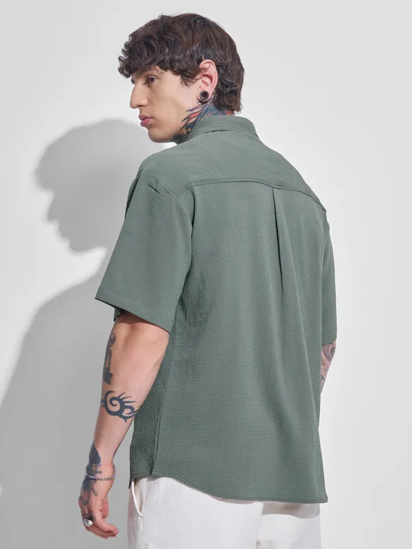 Highlander Men Olive Self Design Oversized Fit Casual Shirt