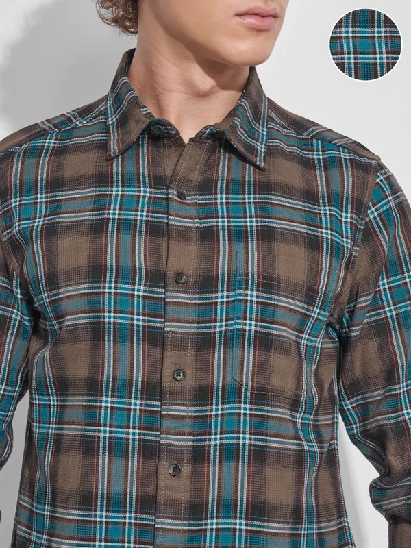 Highlander Men Khaki Checked Slim Fit Casual Shirt