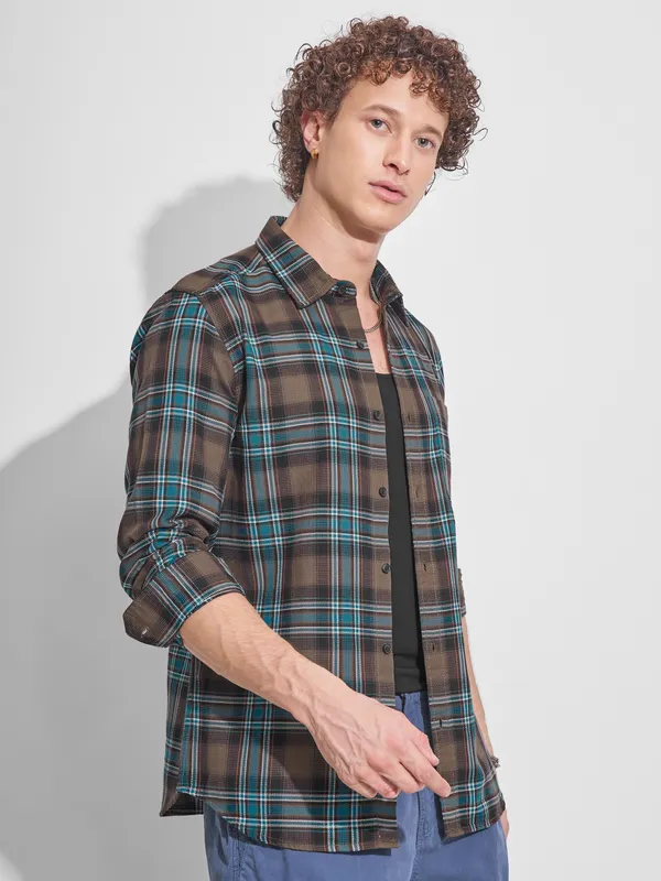 Highlander Men Khaki Checked Slim Fit Casual Shirt