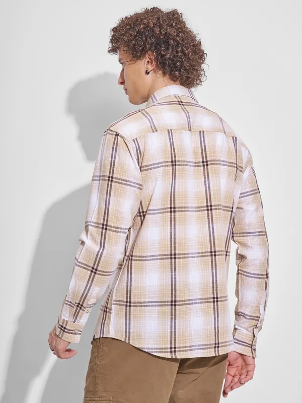Highlander Men Beige Checked Relaxed Fit Casual Shirt