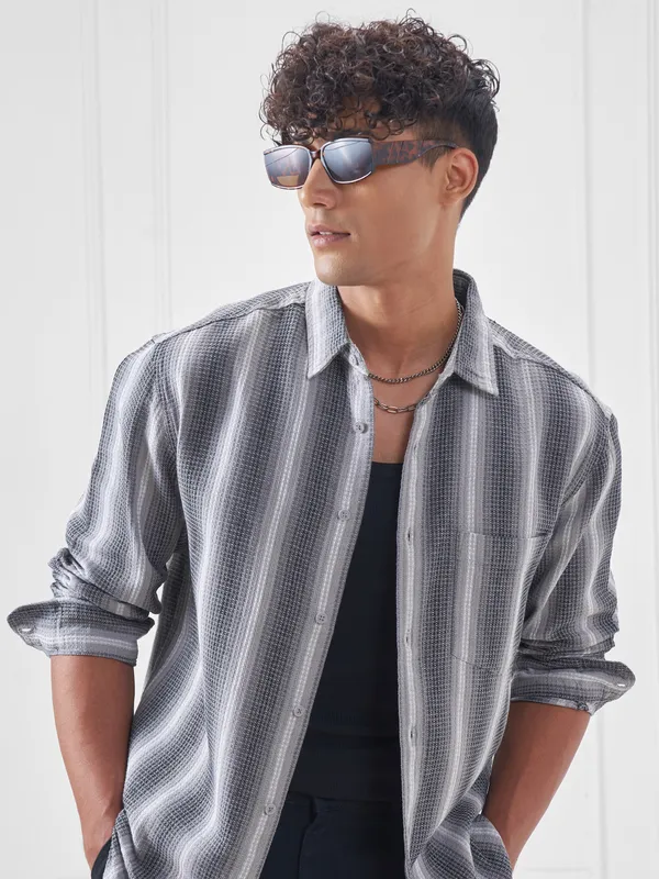 Highlander Men Grey Striped Relaxed Fit Casual Shirt
