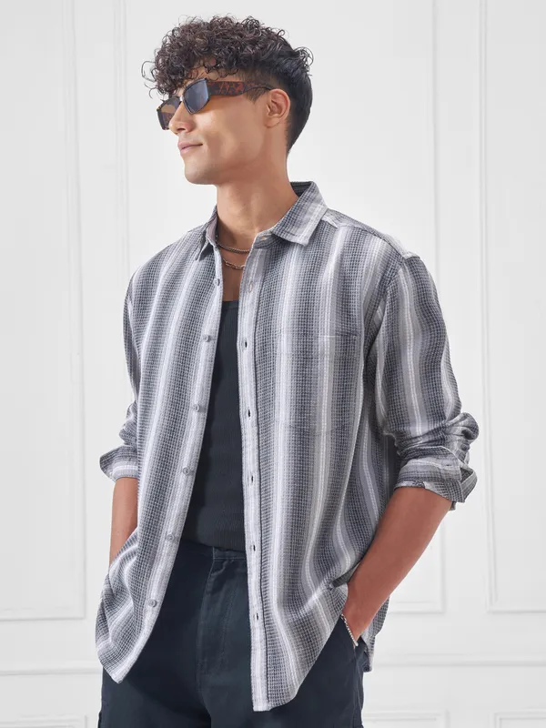 Highlander Men Grey Striped Relaxed Fit Casual Shirt