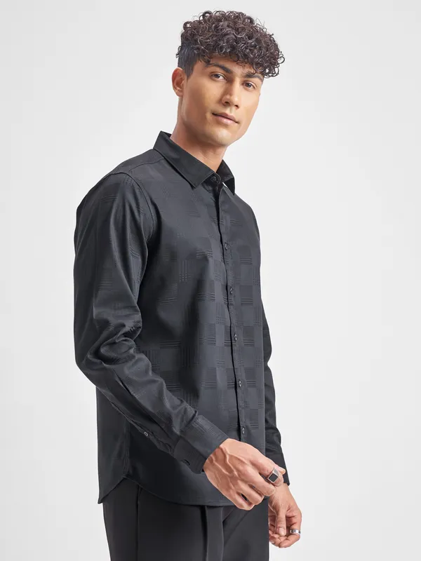 Highlander Men Black Self Design Slim Fit Casual Shirt