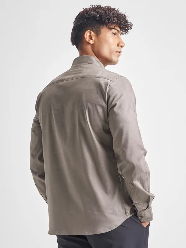 Highlander Men Beige Self Design Slim Fit Casual Shirt