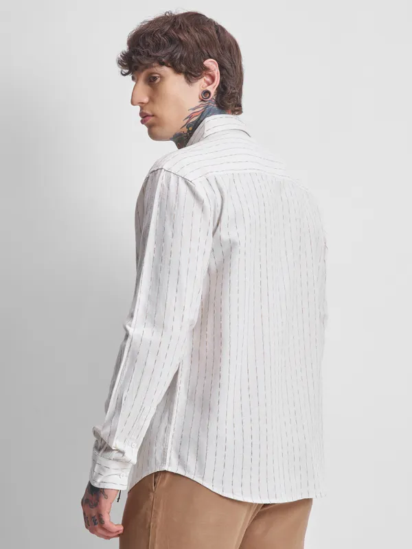 Highlander Men Cream Striped Relaxed Fit Casual Shirt