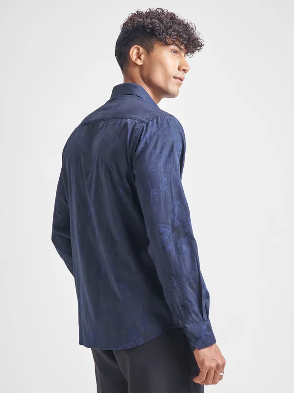 Highlander Men Navy Blue Self Design Slim Fit Casual Shirt