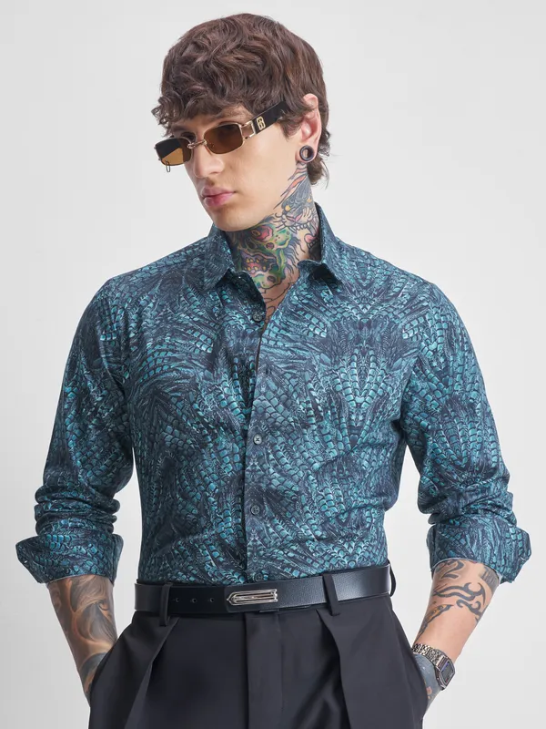Highlander Men Teal Printed Slim Fit Casual Shirt