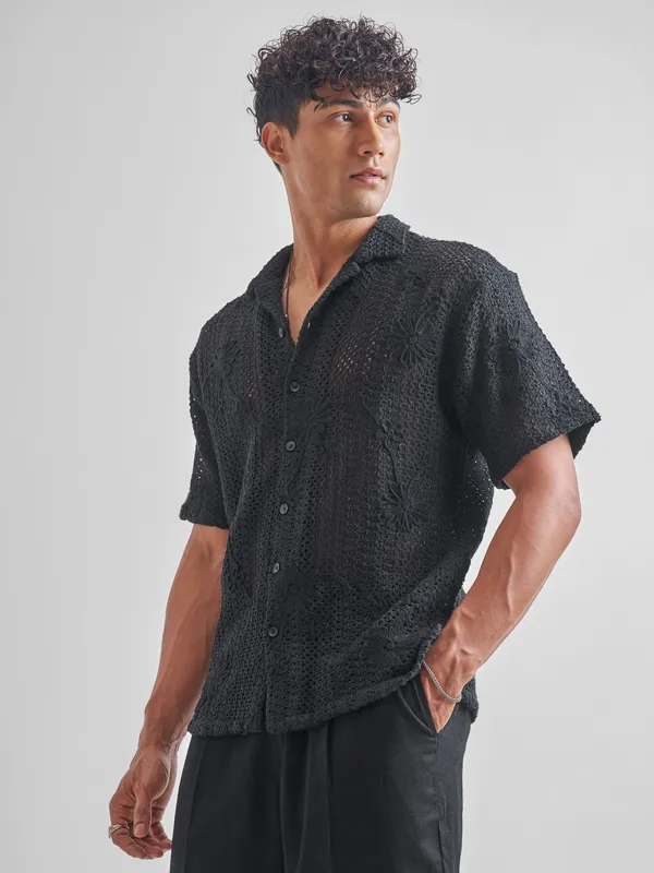 Highlander Men Black Self Design Relaxed Fit Casual Shirt