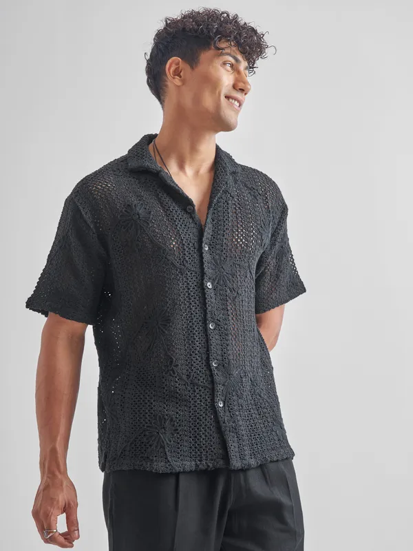 Highlander Men Black Self Design Relaxed Fit Casual Shirt