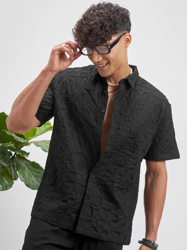 Highlander Men Black Embroidered Relaxed Fit Casual Shirt