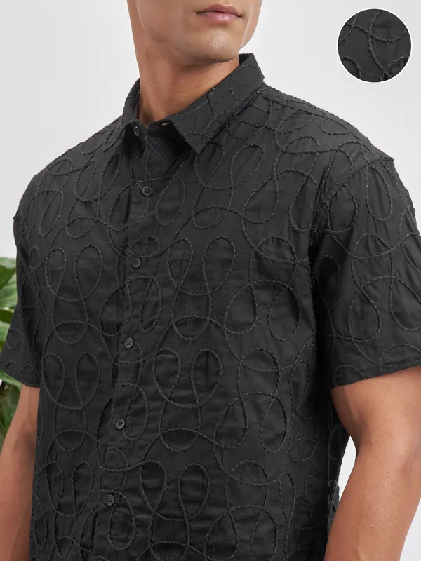 Highlander Men Black Embroidered Relaxed Fit Casual Shirt