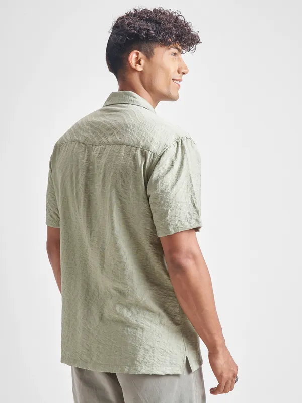 Highlander Men Green Self Design Relaxed Fit Casual Shirt