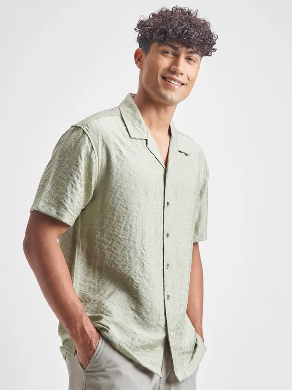 Highlander Men Green Self Design Relaxed Fit Casual Shirt