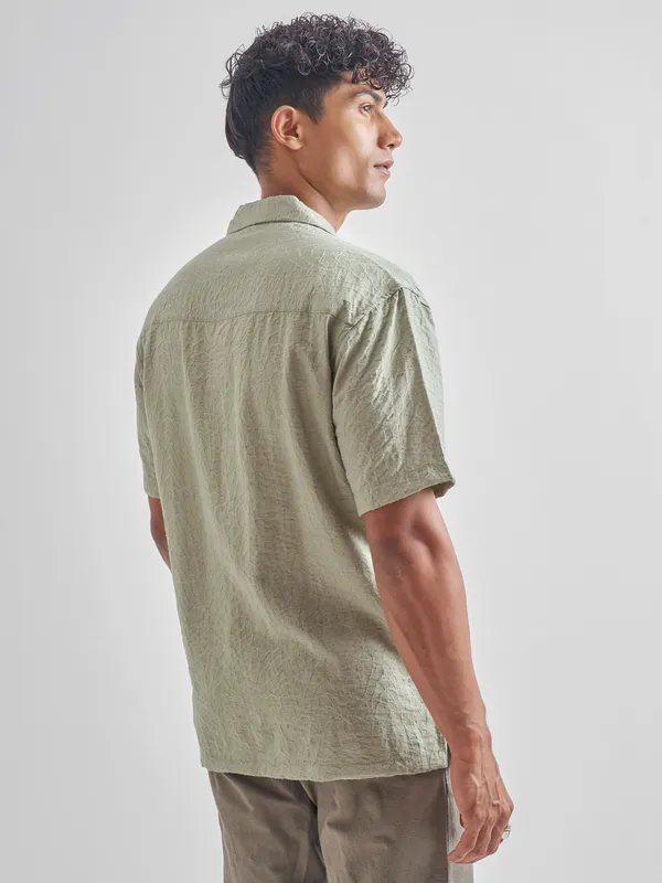 Highlander Men Green Self Design Relaxed Fit Casual Shirt