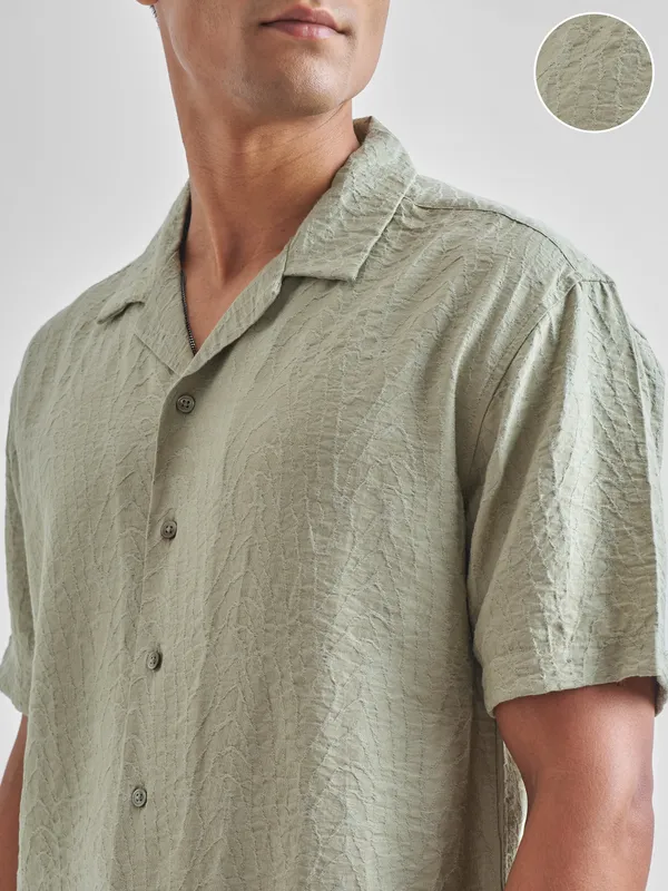 Highlander Men Green Self Design Relaxed Fit Casual Shirt