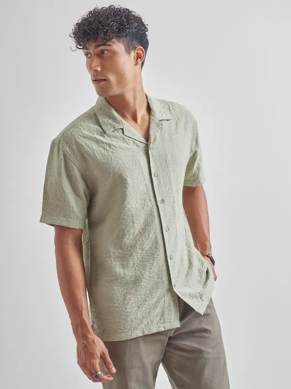 Highlander Men Green Self Design Relaxed Fit Casual Shirt