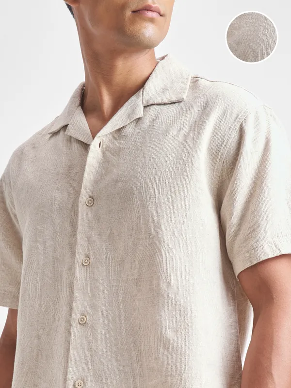 Highlander Men Beige Self Design Relaxed Fit Casual Shirt