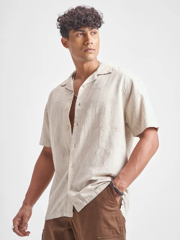 Highlander Men Beige Self Design Relaxed Fit Casual Shirt