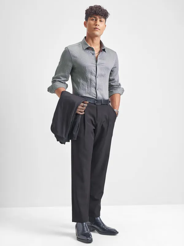 Highlander Men Grey Self Design Slim Fit Casual Shirt