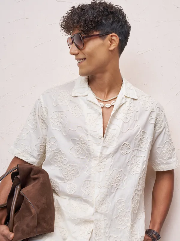 Highlander Men Cream Embroidered Relaxed Fit Casual Shirt