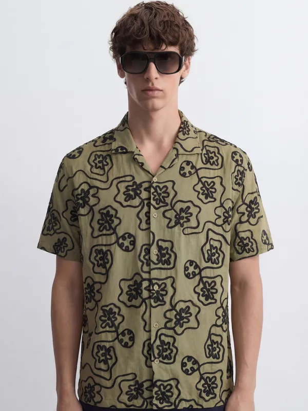 Highlander Men Olive Self Design Relaxed Fit Casual Shirt