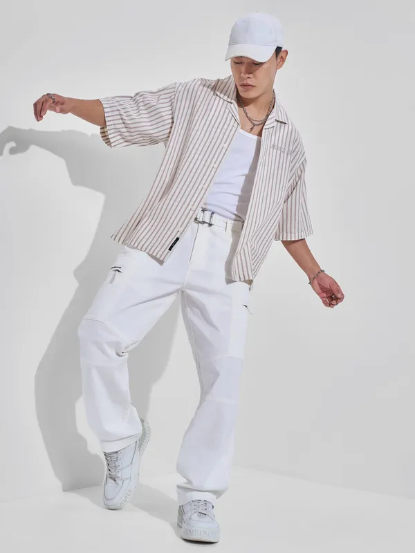 Highlander Men Cream Printed Boxy Fit Casual Shirt