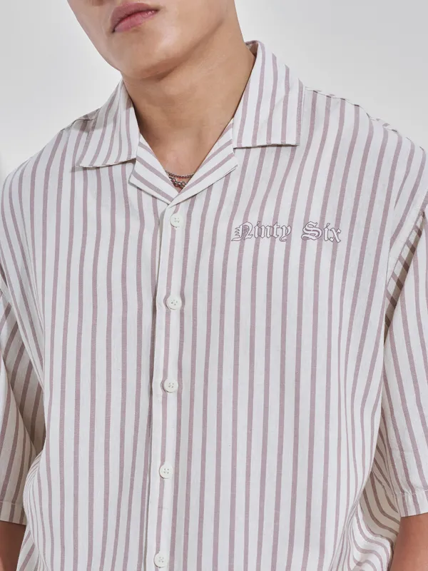 Highlander Men Cream Printed Boxy Fit Casual Shirt