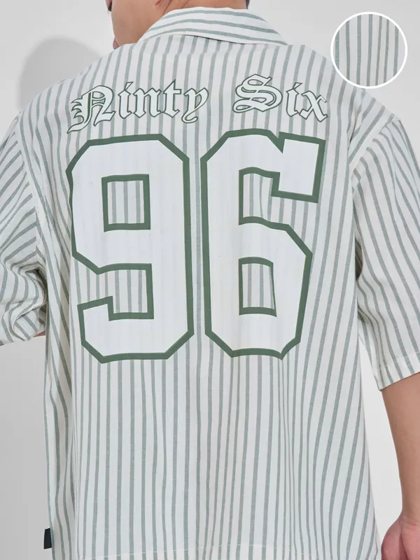 Highlander Men Cream Printed Boxy Fit Casual Shirt