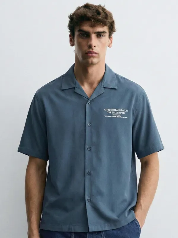 Highlander Men Blue Printed Boxy Fit Casual Shirt