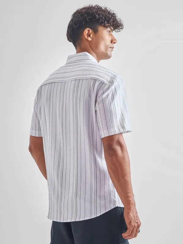 Highlander Men Off White Striped Oversized Fit Casual Shirt