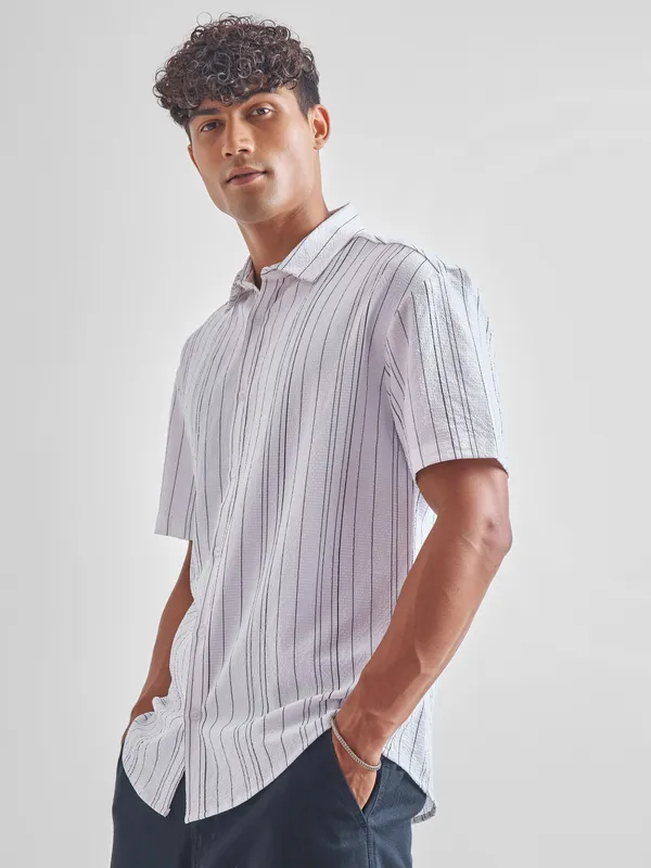 Highlander Men Off White Striped Oversized Fit Casual Shirt