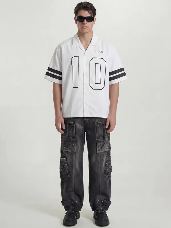 Highlander Men White Printed Boxy Fit Casual Shirt