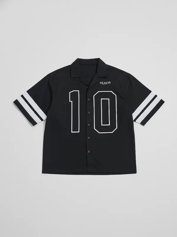 Highlander Men Black Printed Boxy Fit Casual Shirt