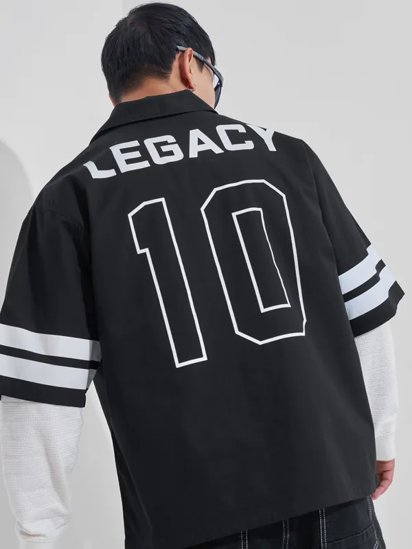 Highlander Men Black Printed Boxy Fit Casual Shirt